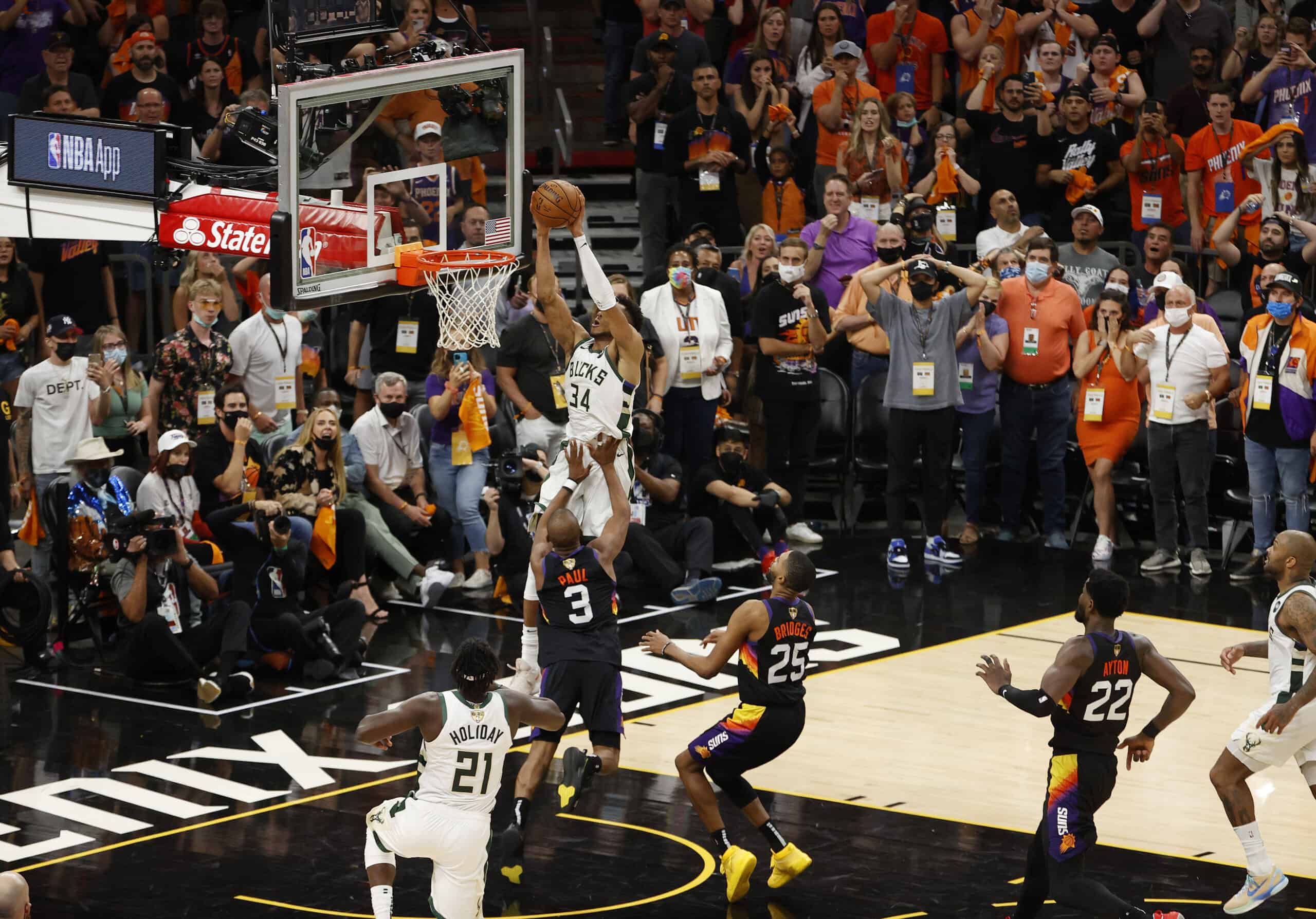 3 Most Exciting Moments From NBA Finals Game 5
