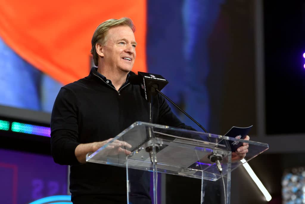 Analyst Reveals A Wild Stat About First-Round QB Prospects