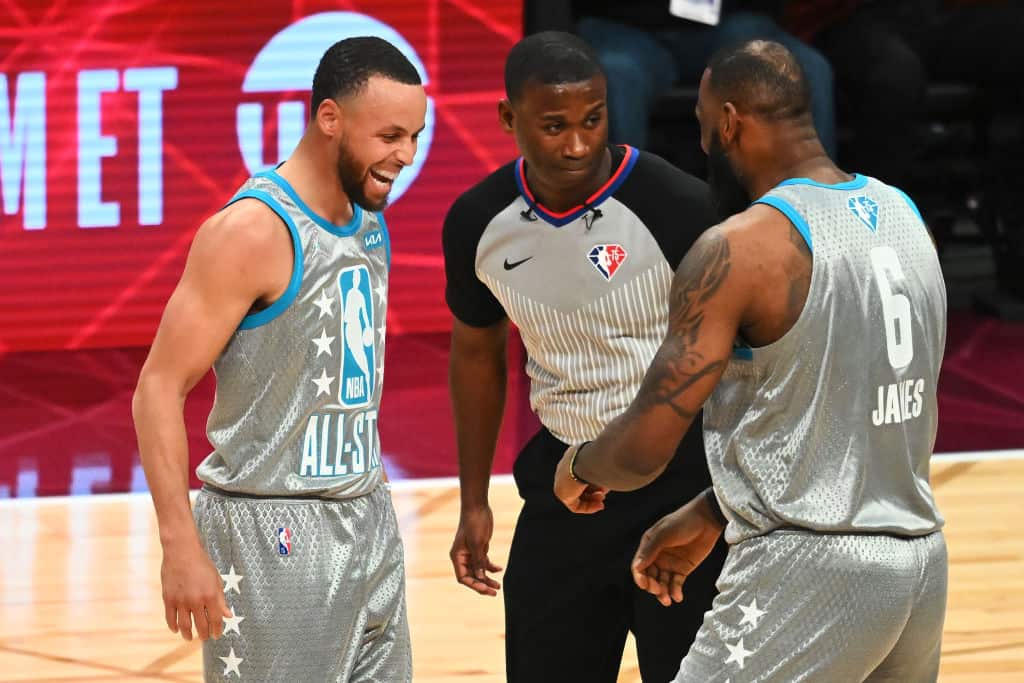 Steph Curry Gets A Big Congratulations From LeBron James