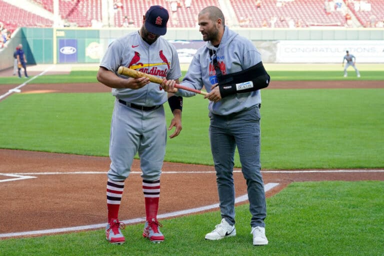Joey Votto Had A Straightforward Farewell To 2 MLB Legends