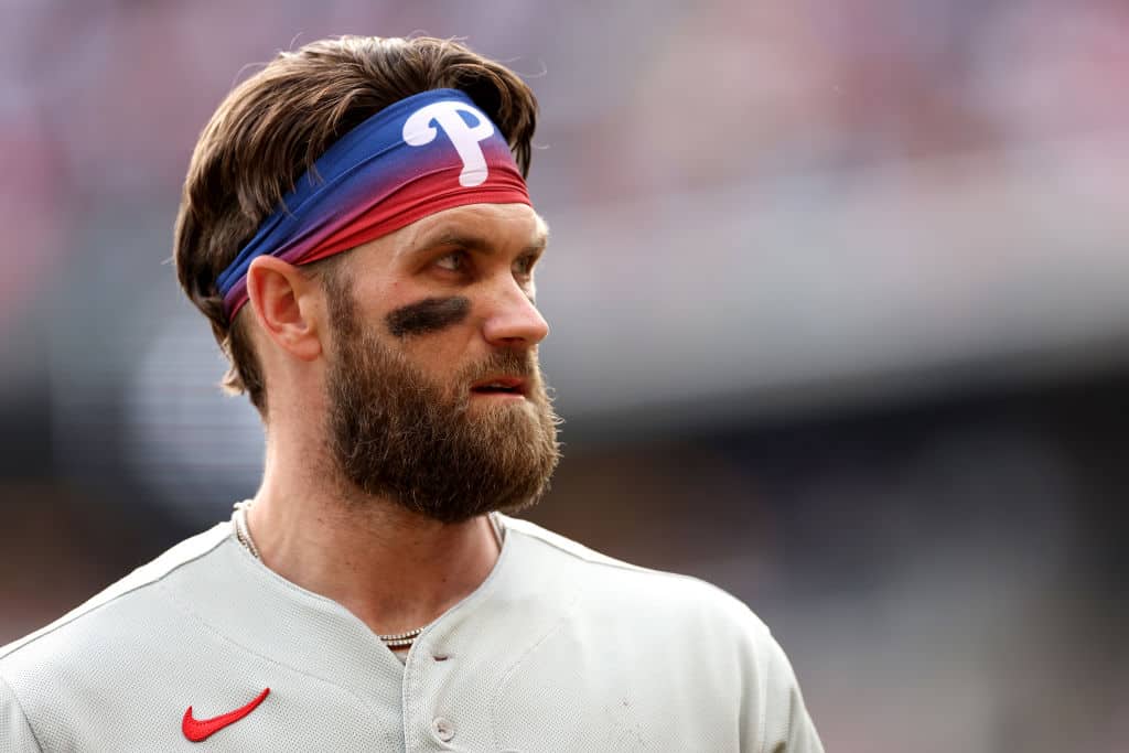 Phillies Fans Left Waiting For Definitive Bryce Harper Update