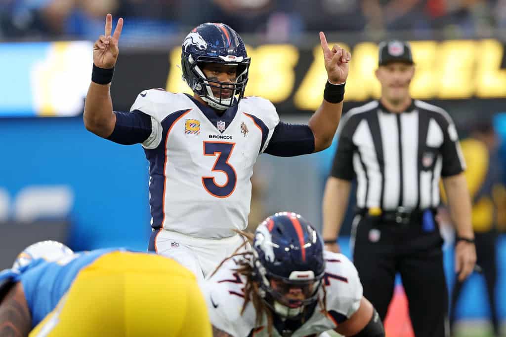 Russell Wilson Comments On His Travel Workout