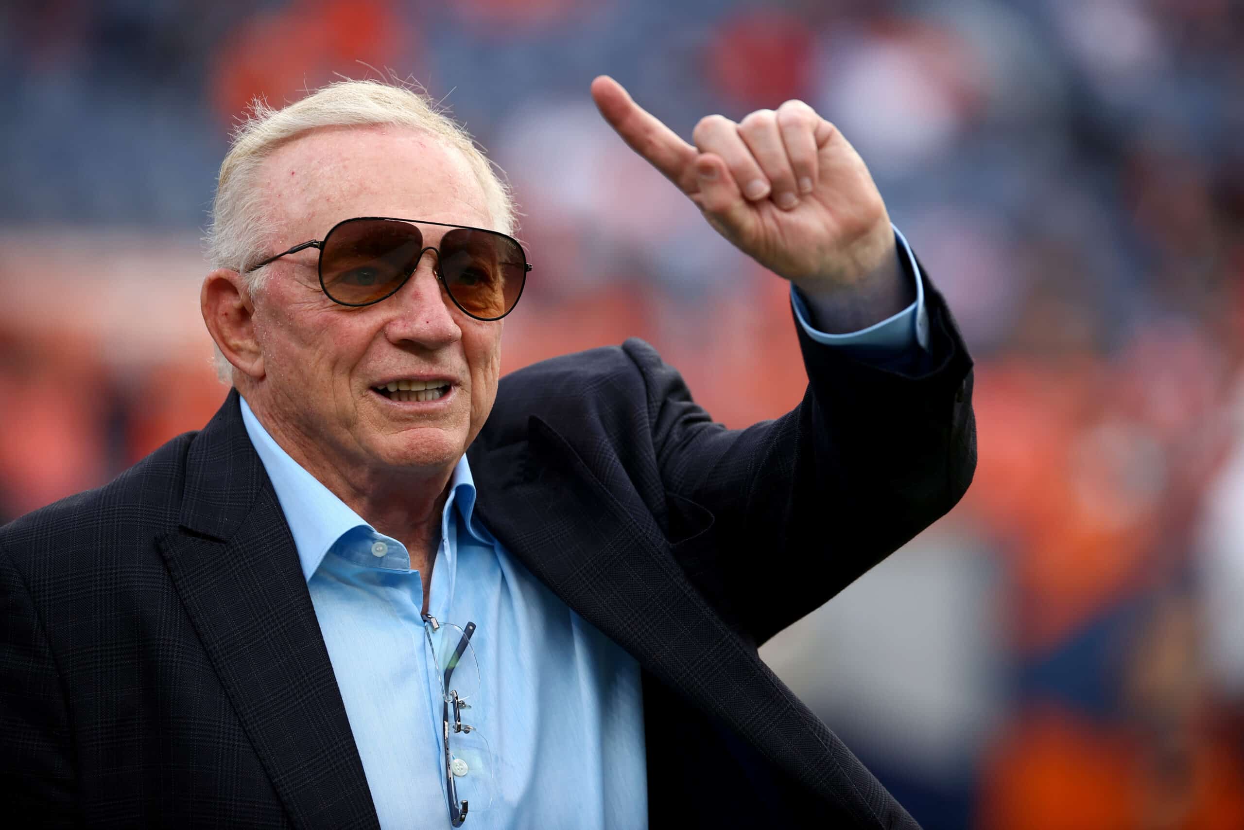 Jerry Jones Names Cowboys Week 5 Starter