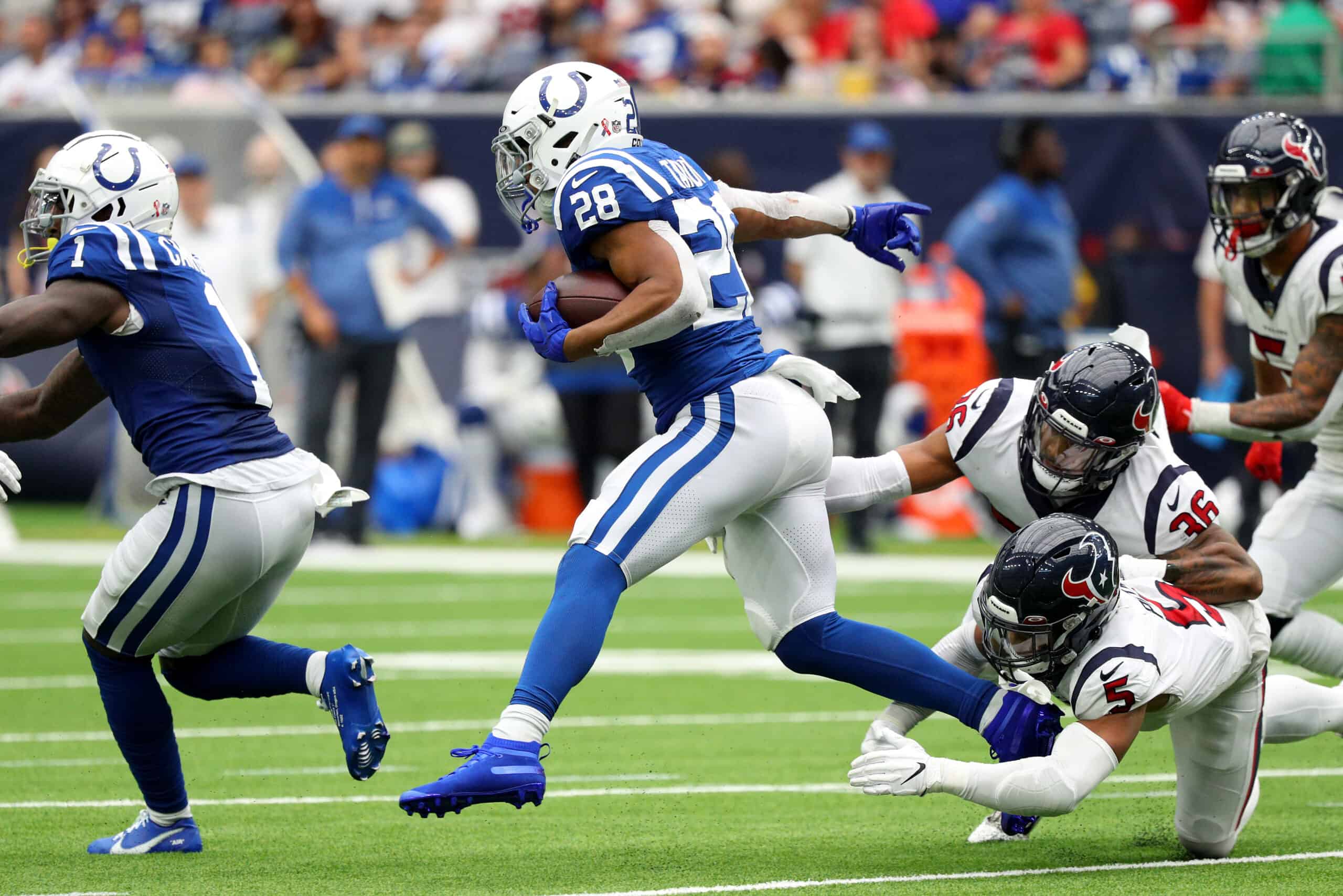 Colts Get Bad News On RB Jonathan Taylor