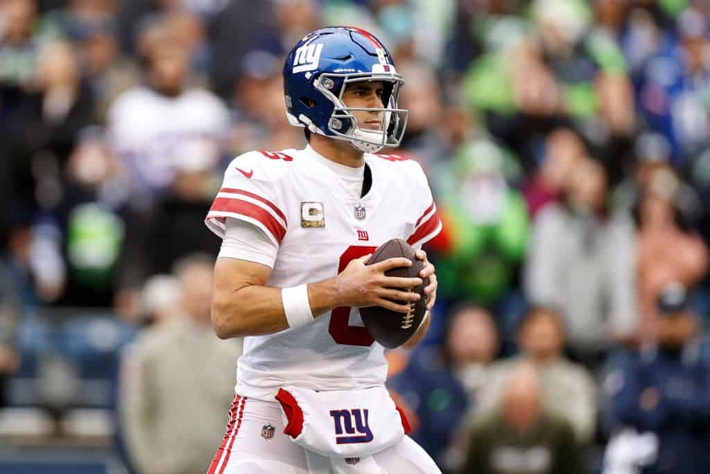Giants Insider Offers Patience For Daniel Jones’ Debut