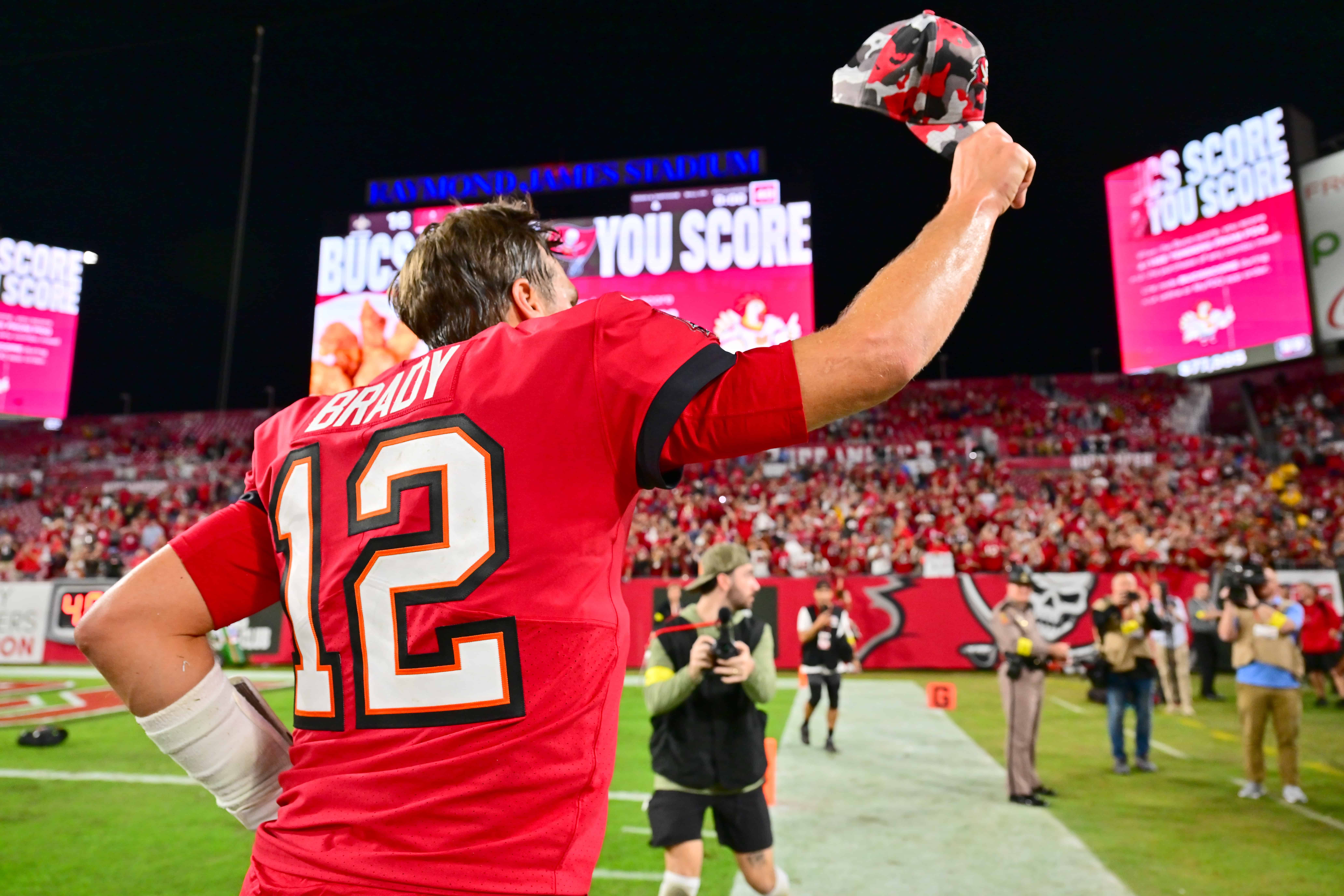 Fans React To Buccaneers’ Win On Monday Night Football