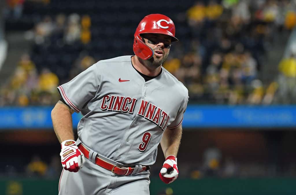 The Reds Whiffed On The Mike Moustakas Signing
