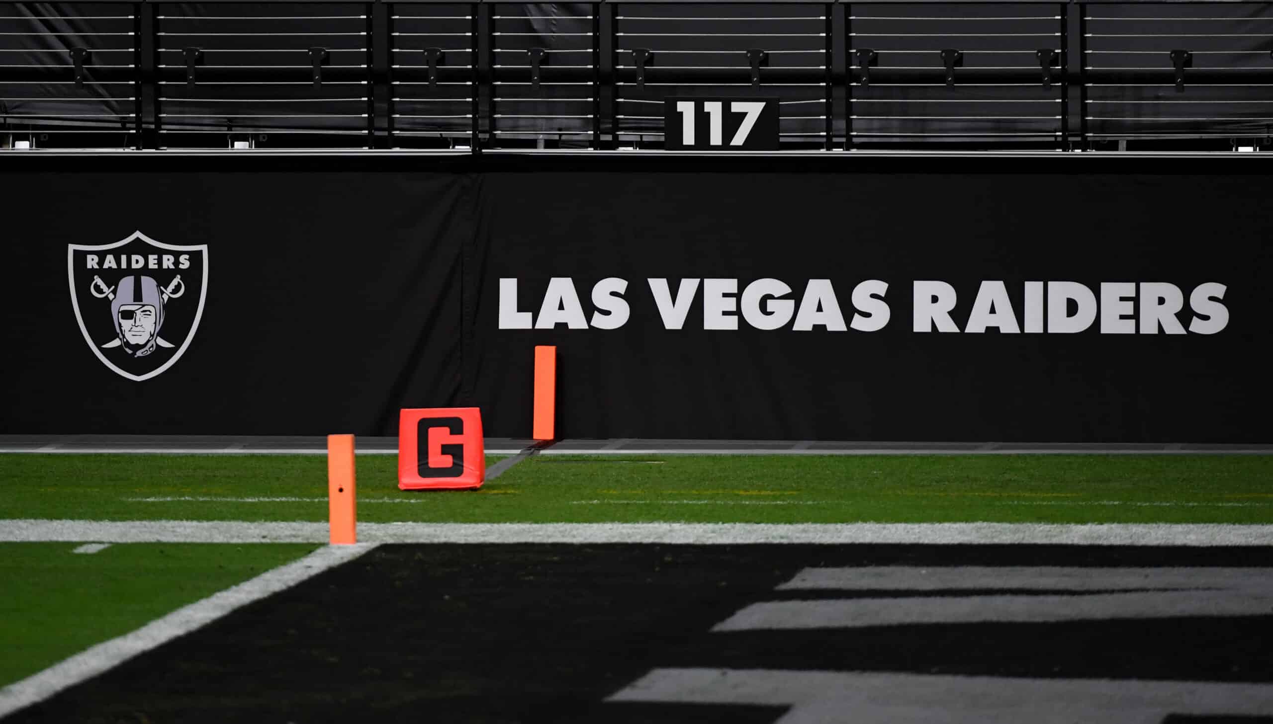 Boomer Esiason Believes Raiders Could Trade Star
