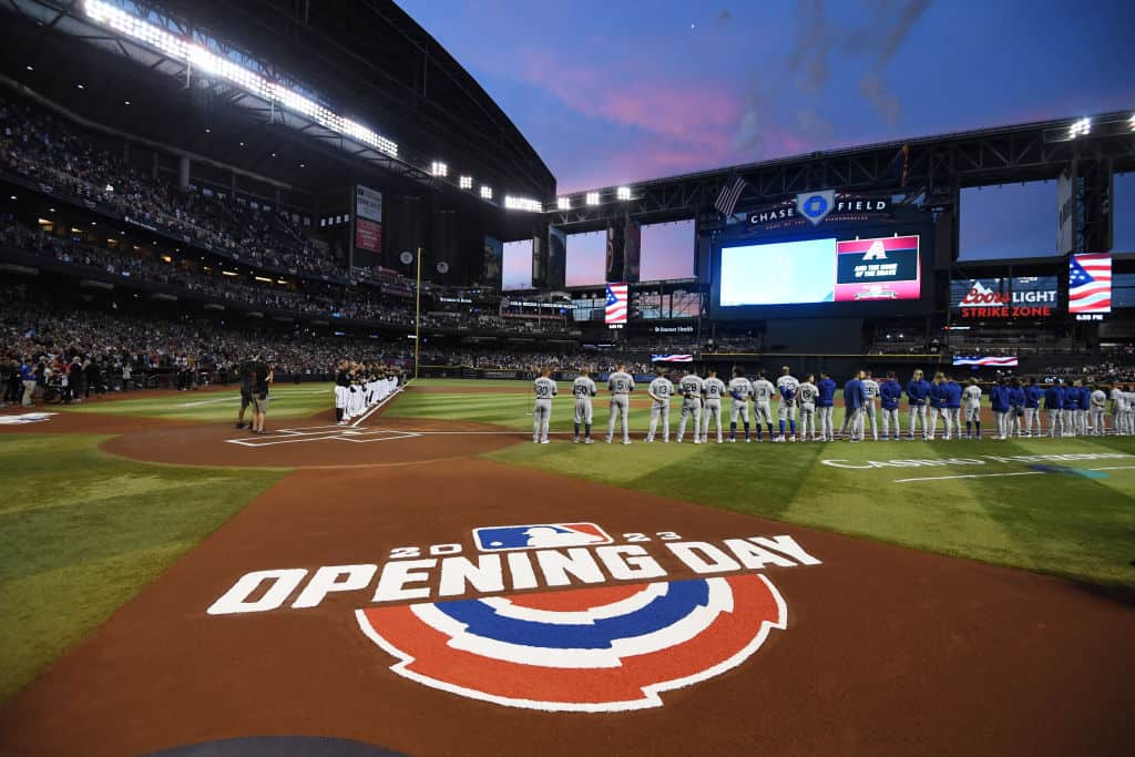 Diamondbacks Give Fans Emotional Moment Honoring A Local Hero