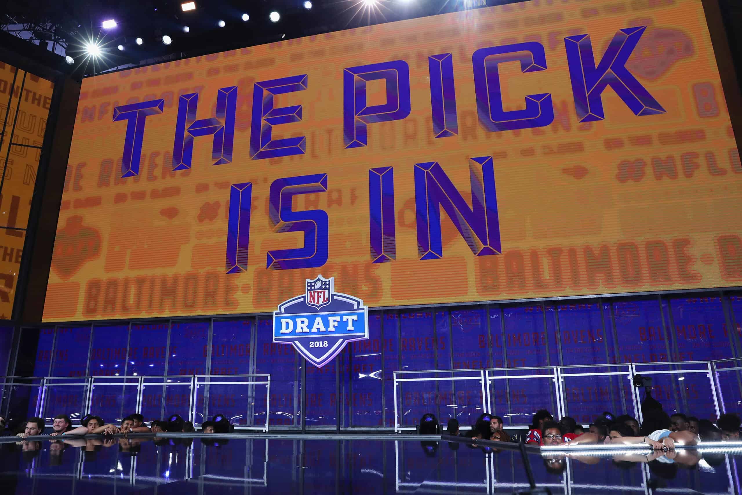 The Ravens Were Reportedly Considering 1 QB Prospect Before Signing Lamar Jackson