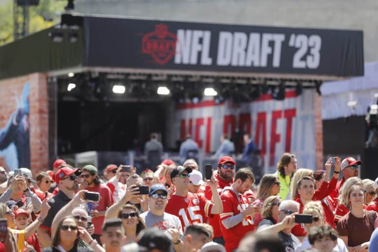 Former NFL GM Shares How Executives Respond To Fan Draft Grades