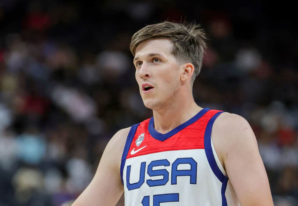 Kyrie Irving Raves About Austin Reaves’ New Move