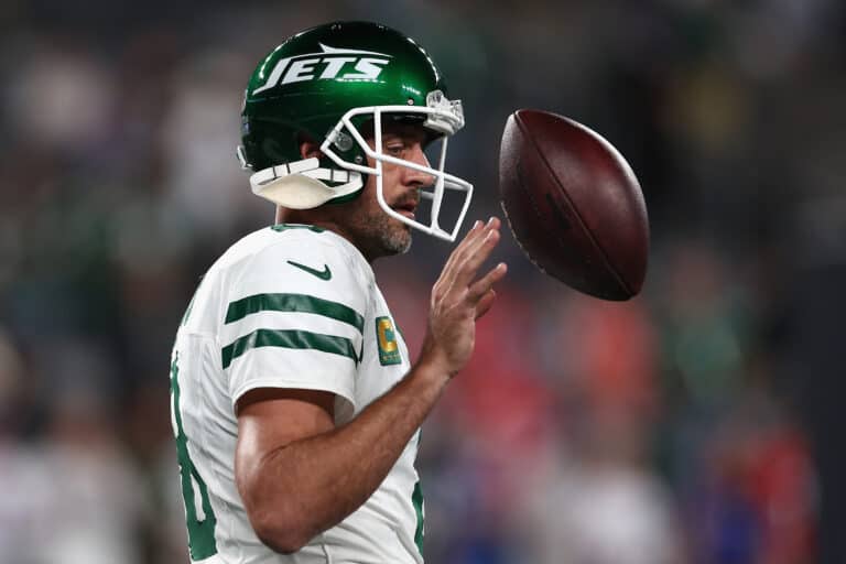Analyst Makes A Bold Statement About Aaron Rodgers