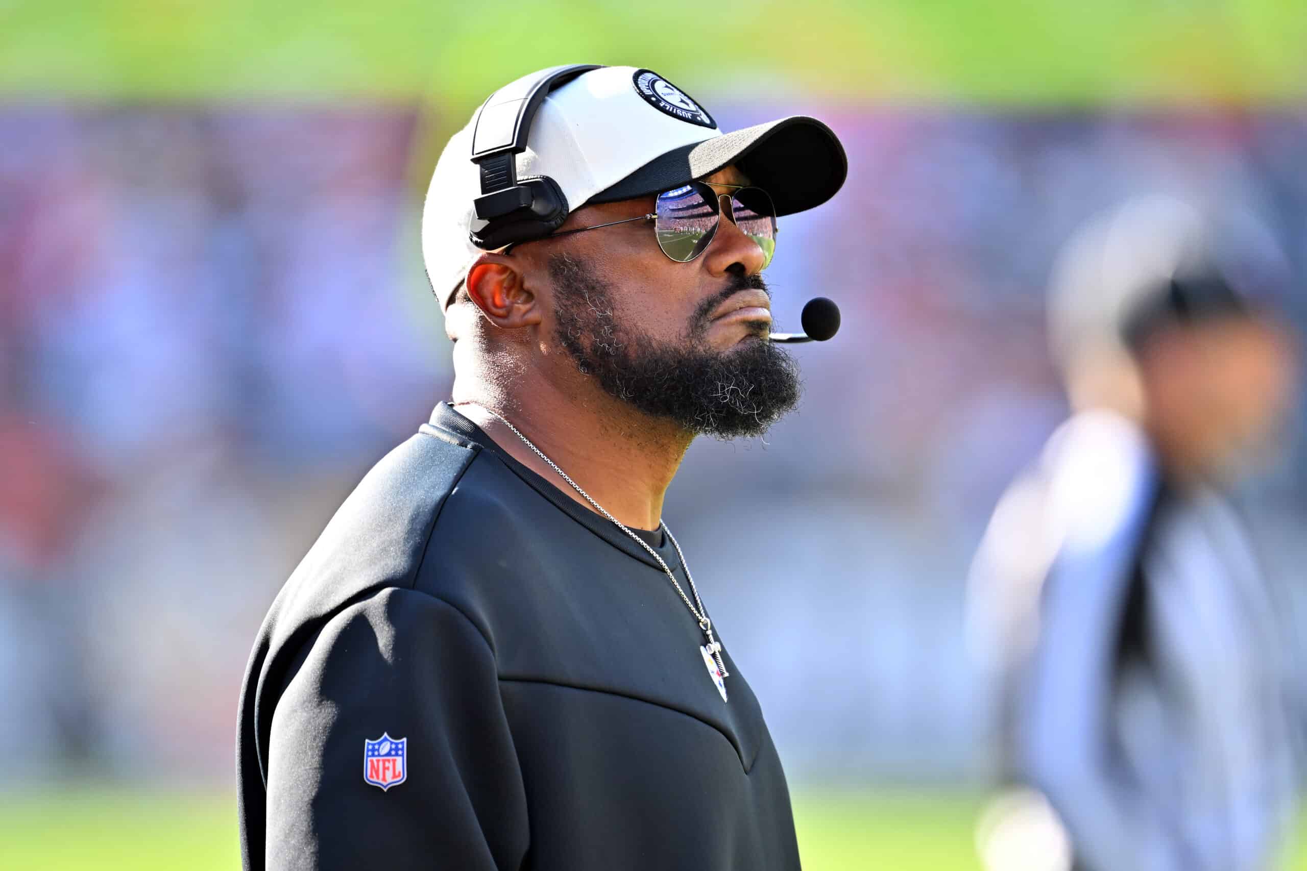 Mike Tomlin Reportedly Has A Clear Choice For Steelers’ Starting QB
