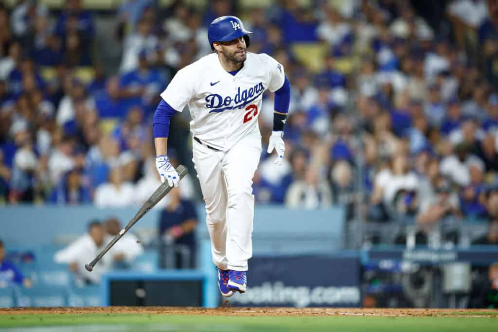 Insider Names Several Favorites To Land J.D. Martinez