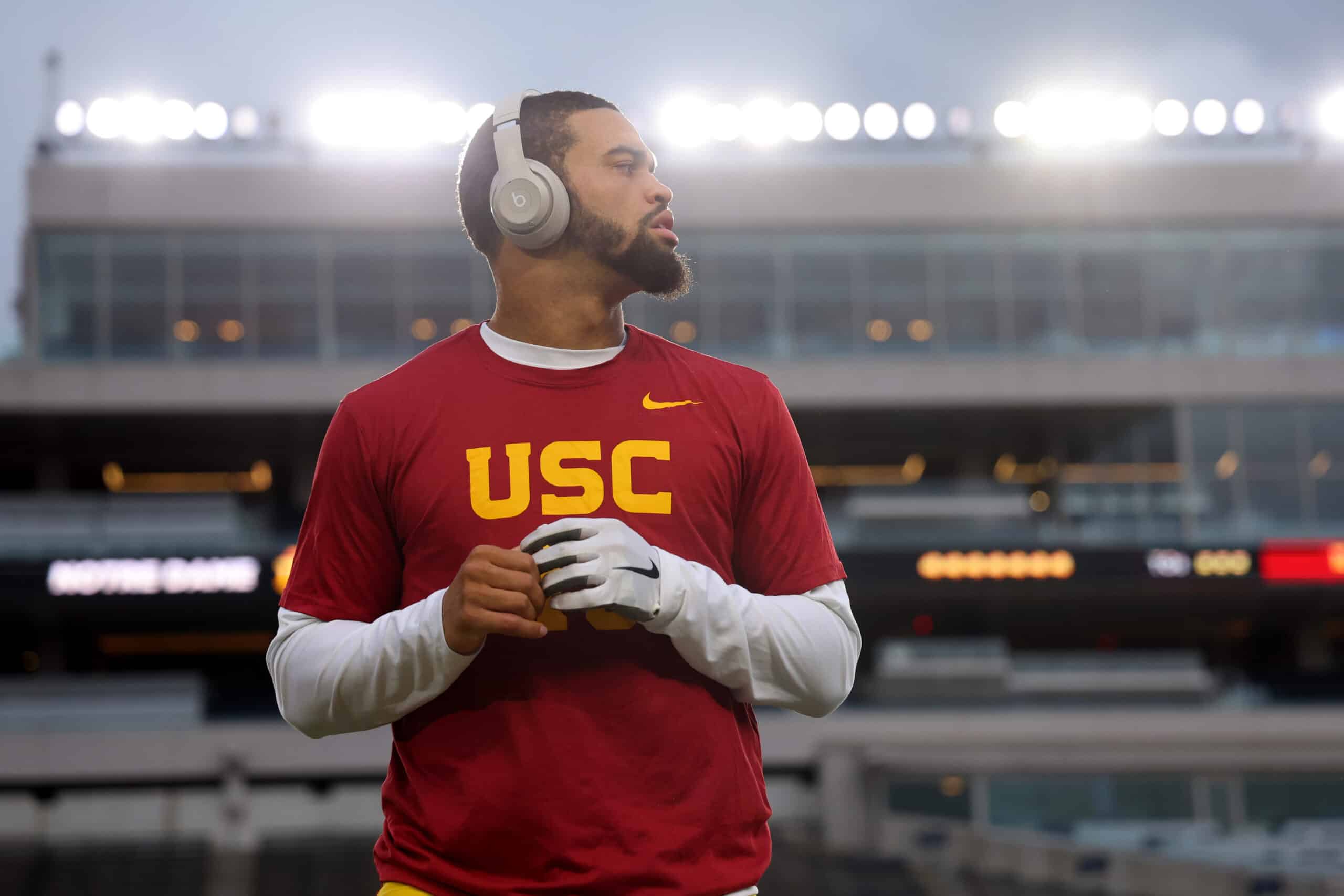 Caleb Williams’ Unbelievable Throw Has Fans Talking