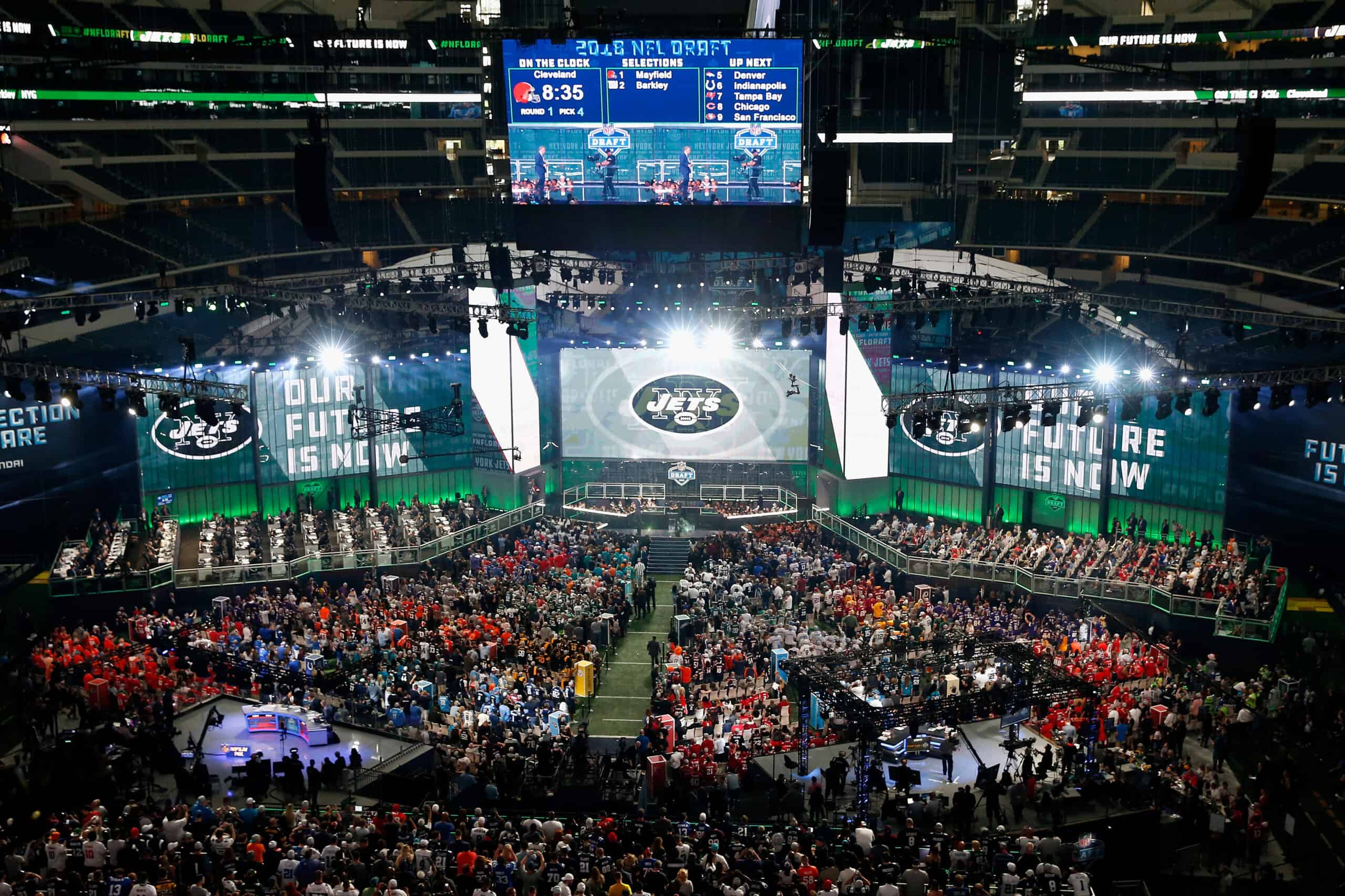 Analyst Believes Jets Should Draft Top TE Prospect
