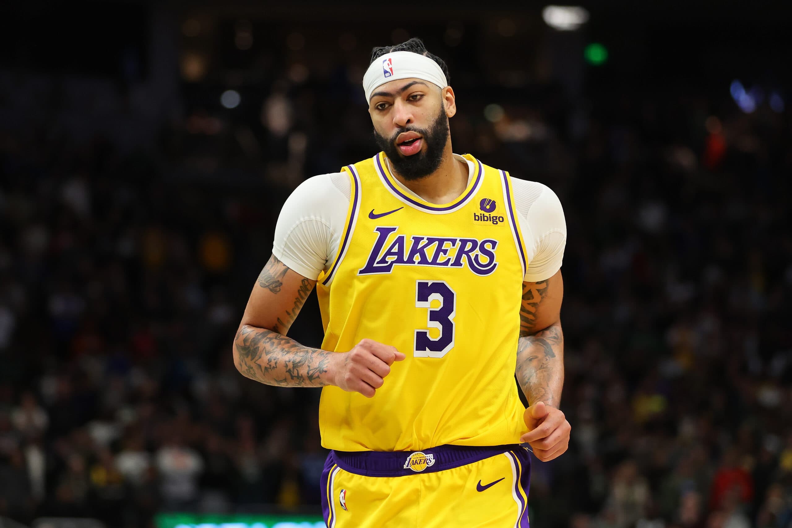 George Karl Takes A Shot At Anthony Davis After Game 2 Loss