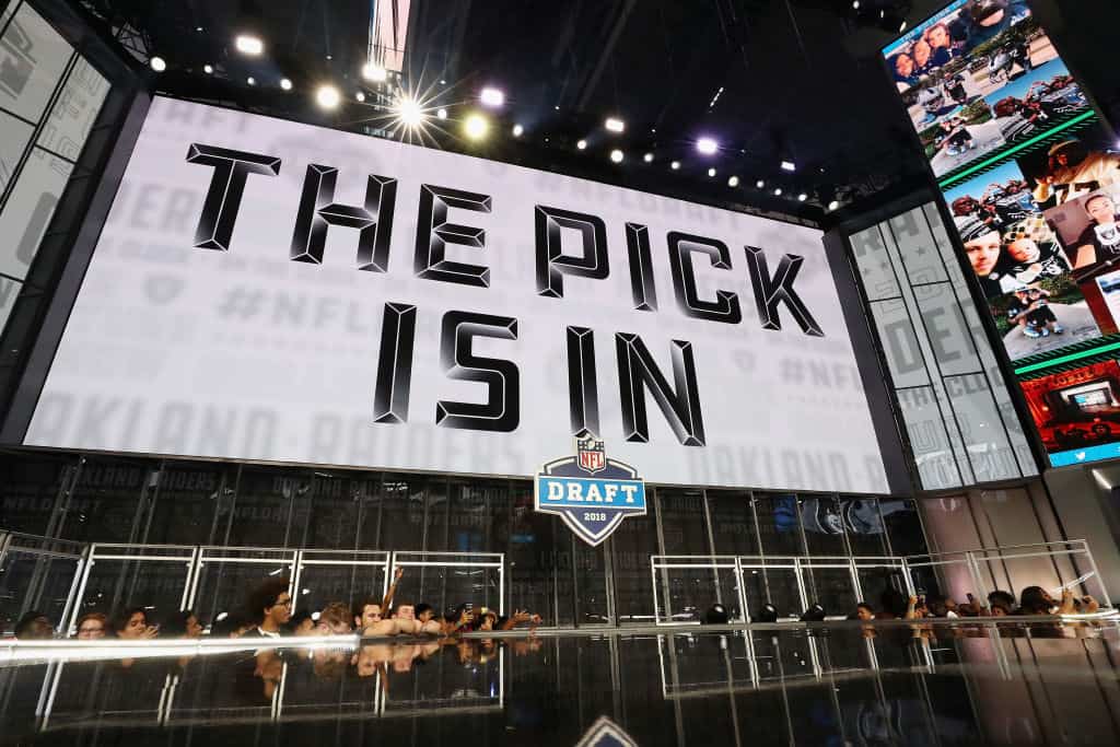 Analyst Says Raiders Should Trade Up For 1 QB Prospect