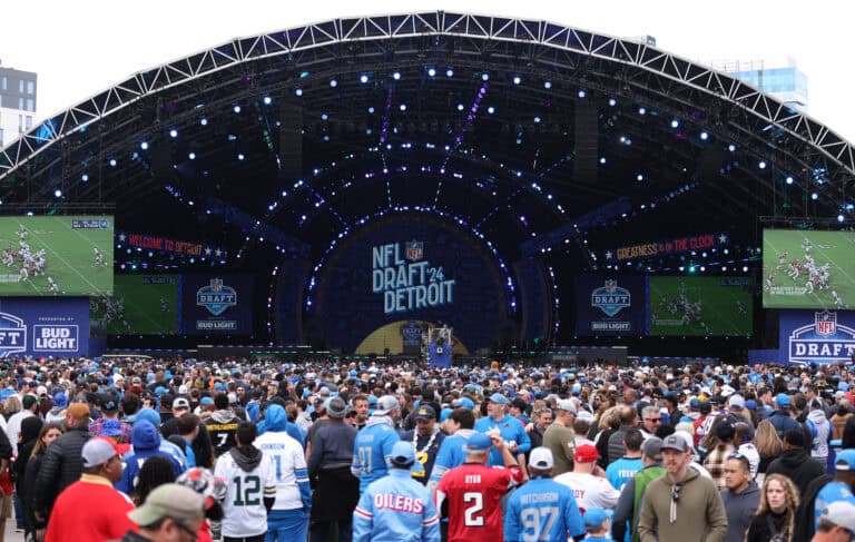 Analyst Believes 1 Rookie QB Is Destined For Success