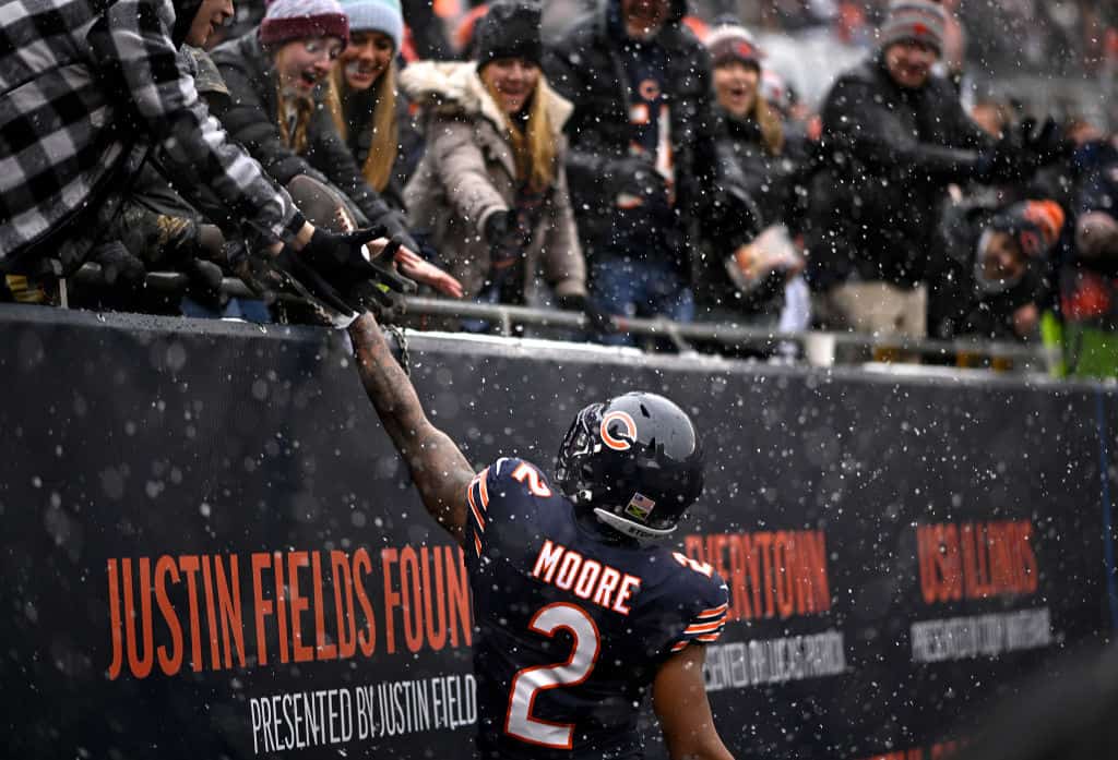 DJ Moore Is Seeing 1 Big Difference In Working With Caleb Williams