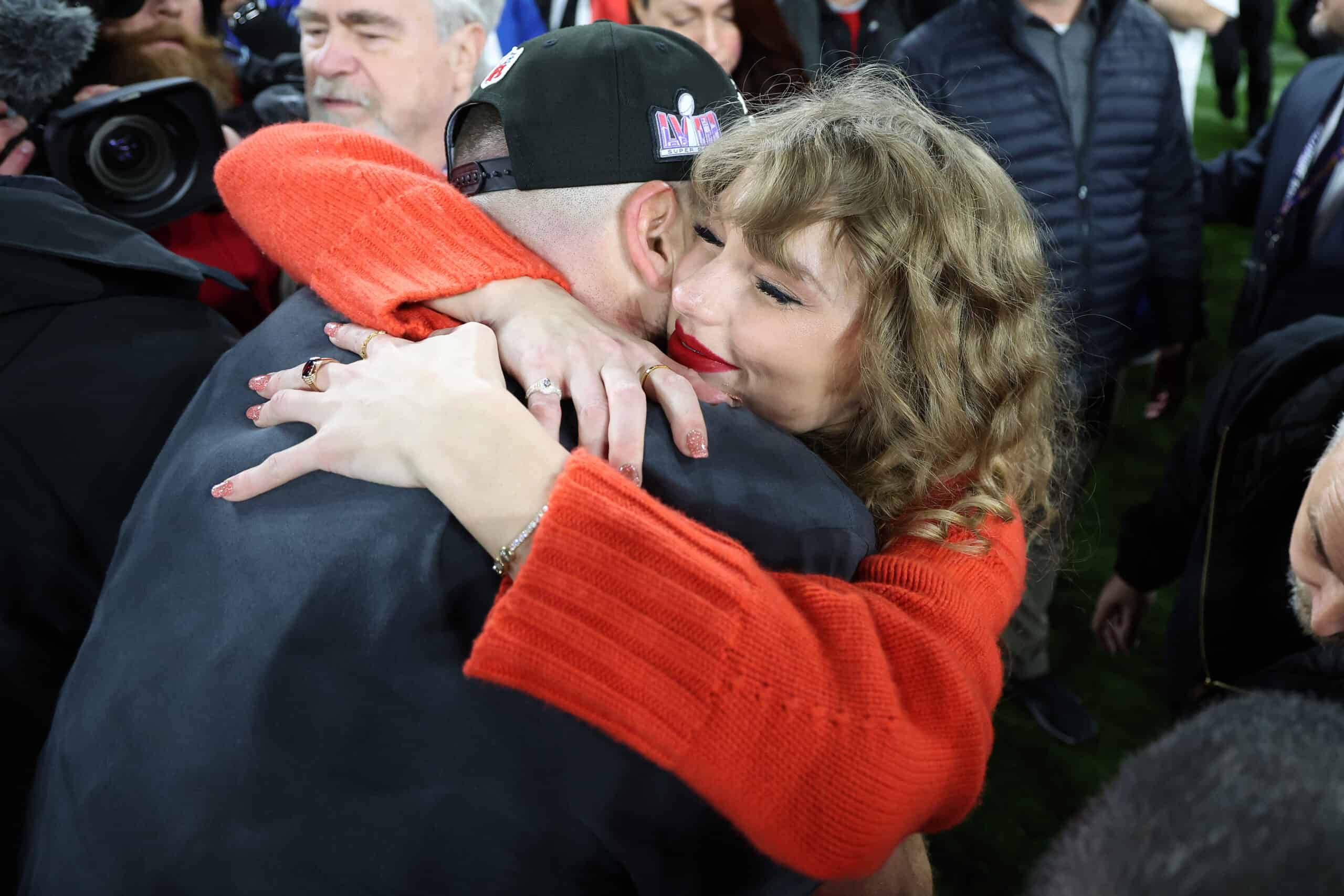 Travis Kelce Reveals How Taylor Swift ‘Won Him Over’
