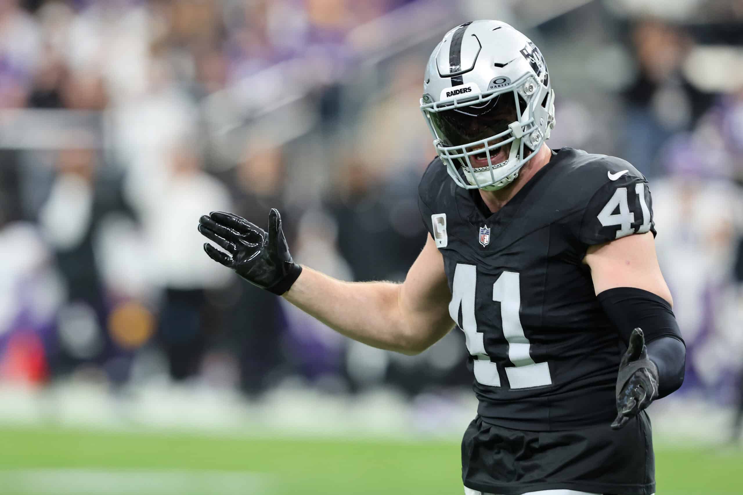 Robert Spillane Names His Top-4 Linebackers In NFL History