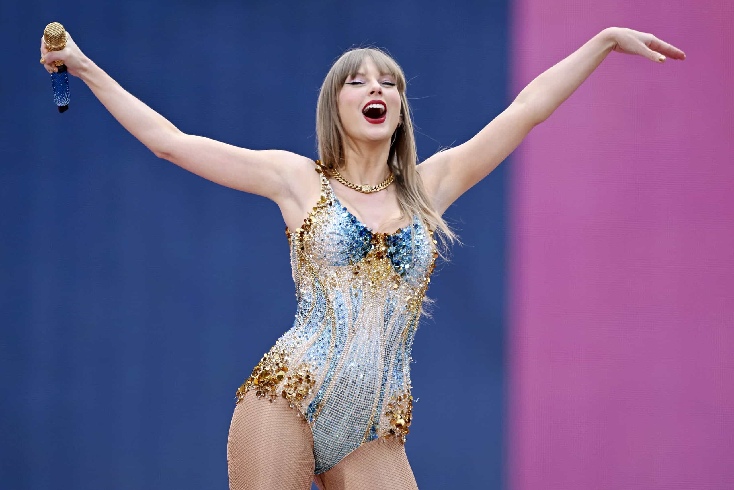 Taylor Swift Reveals Her Thoughts On Travis Kelce Joining Her On Stage