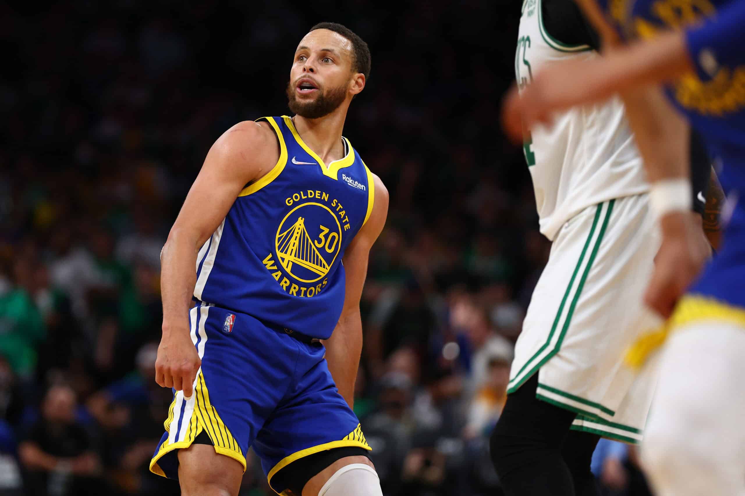 Analyst Names His All-Time NBA Starting Five
