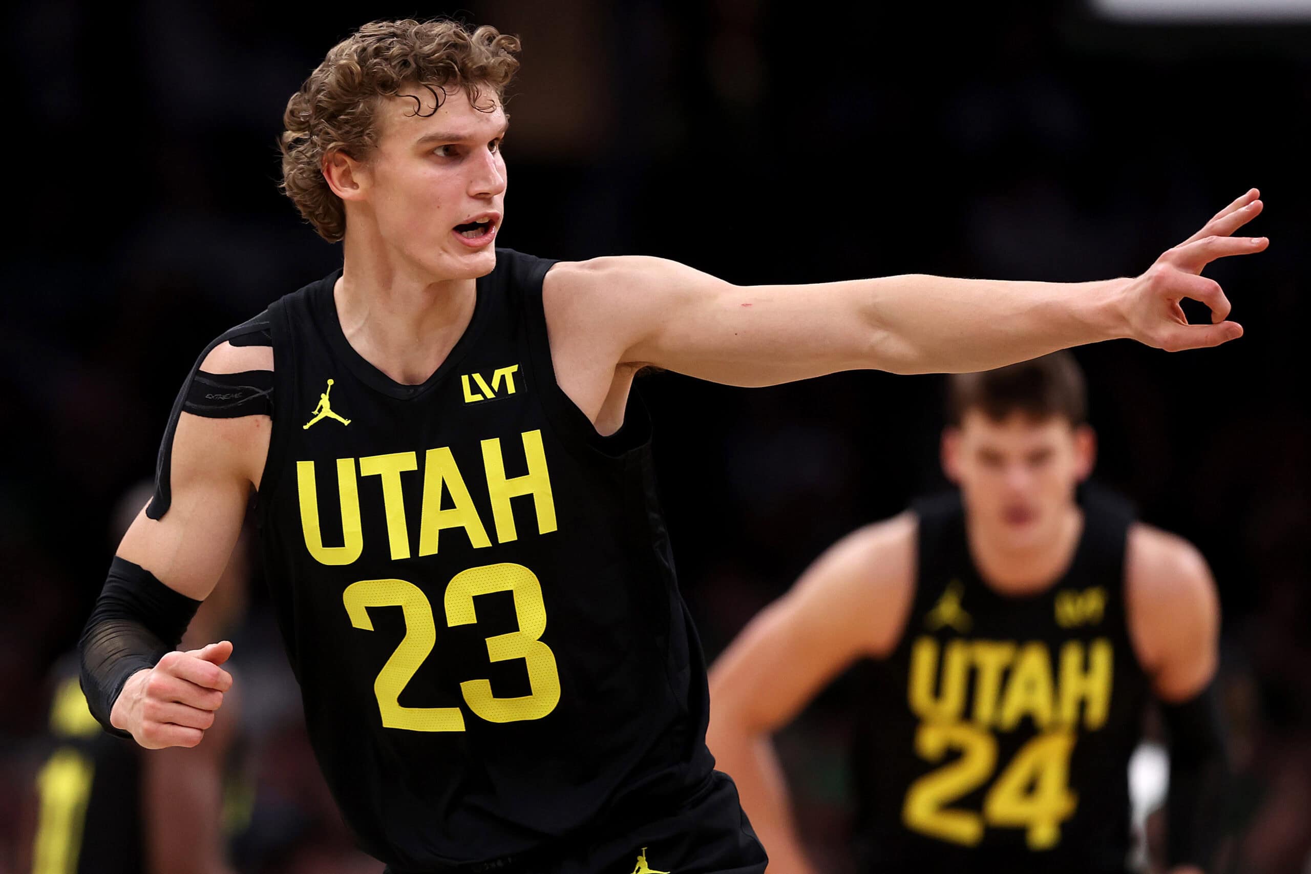 Report: Jazz Star Is Unlikely To Sign Contract Extension