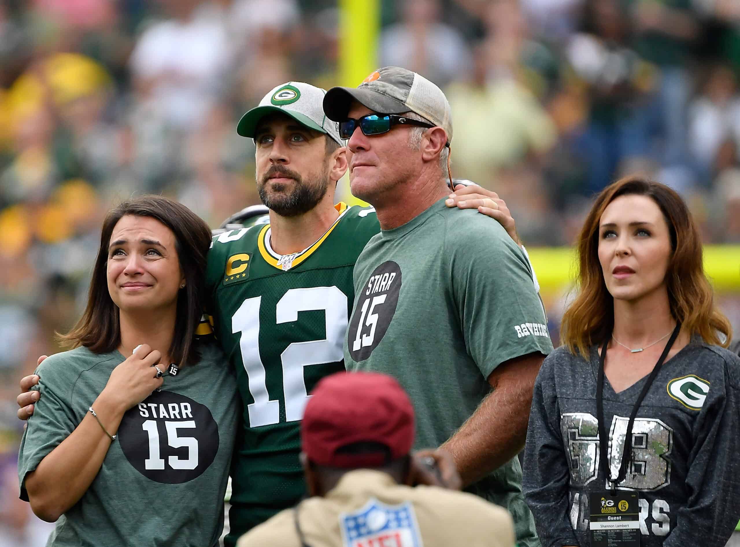 Aaron Rodgers Addresses Recent Brett Favre Revelation