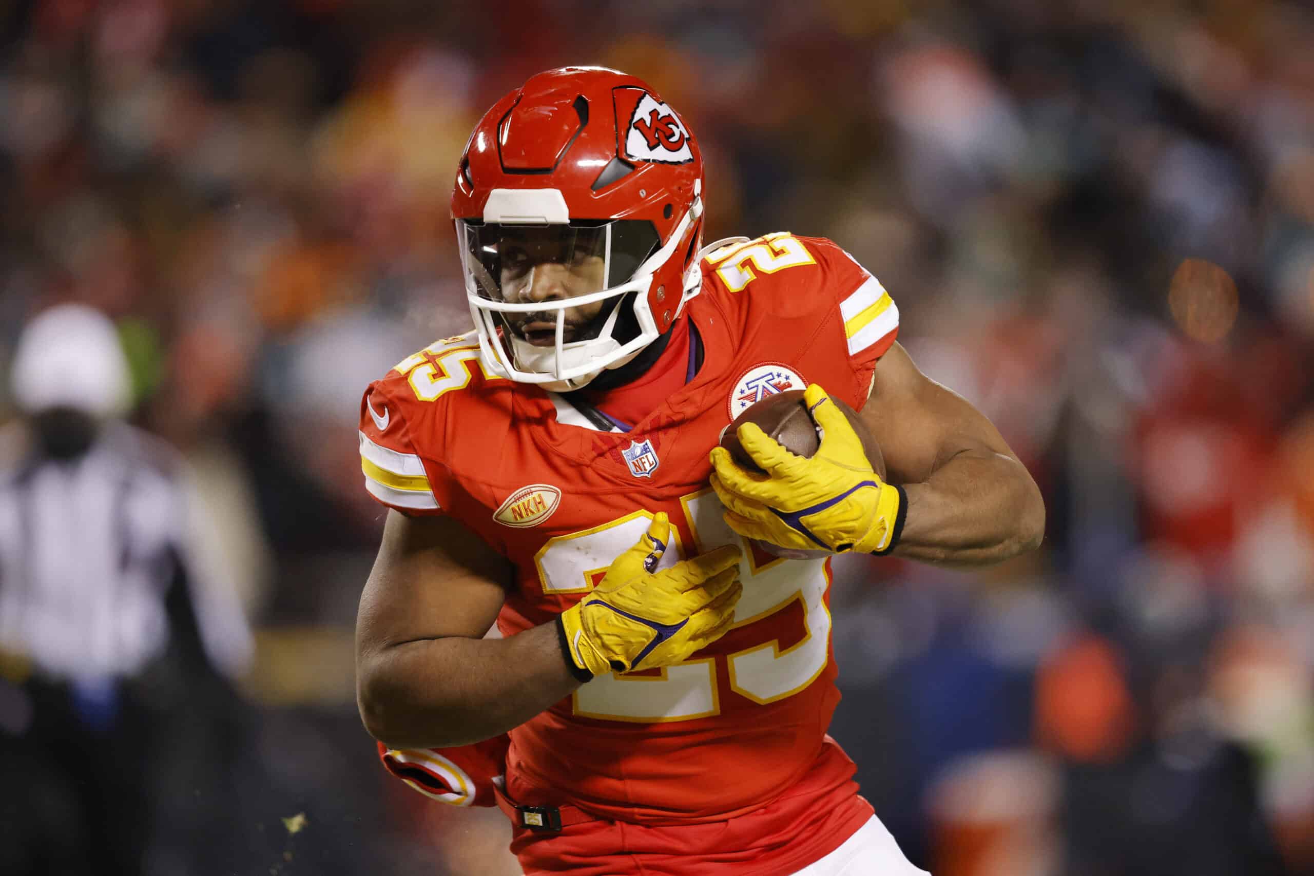 Clyde Edwards-Helaire Joins New Team After Being Cut By Chiefs