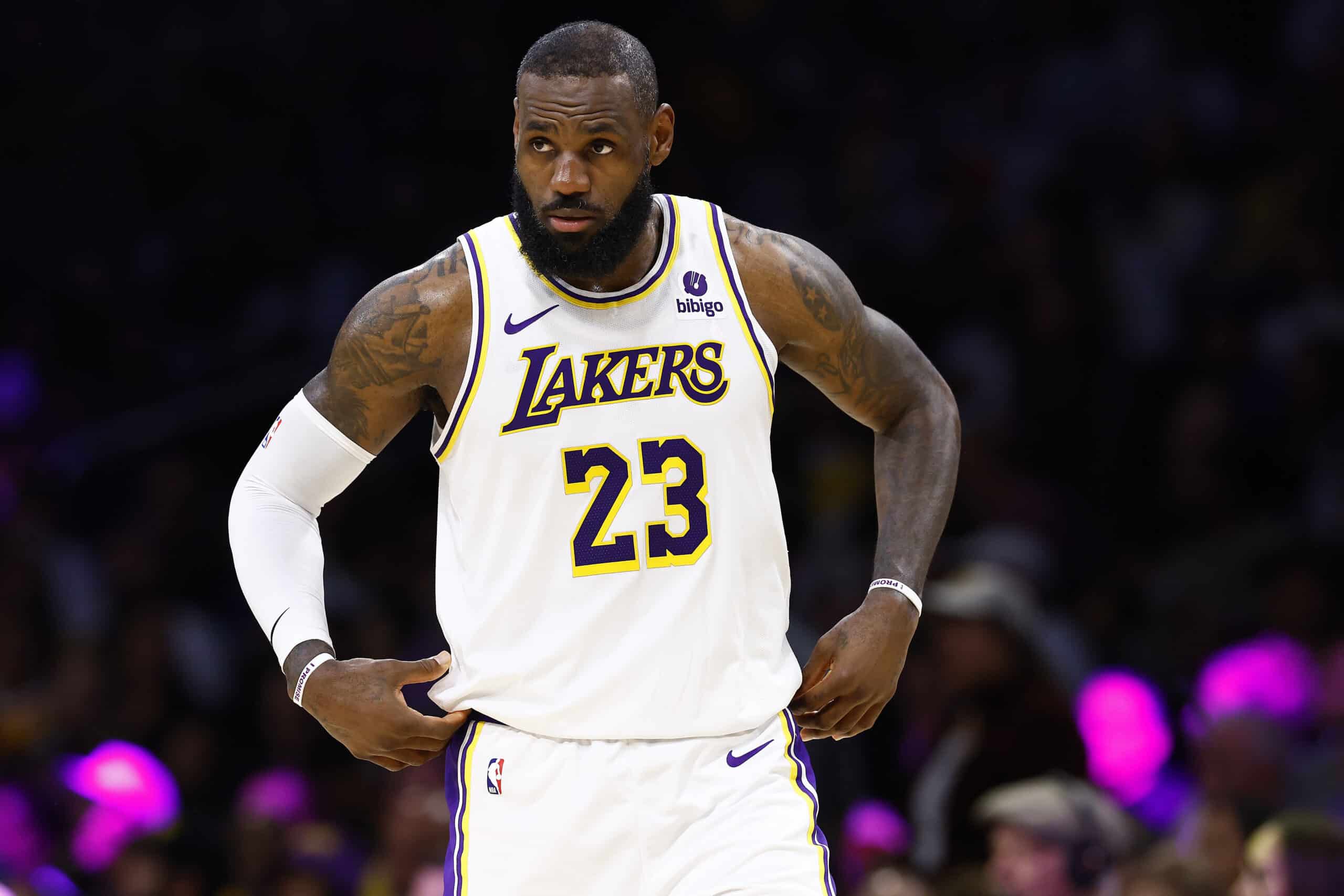LeBron James Reacts To Quincy Olivari Signing