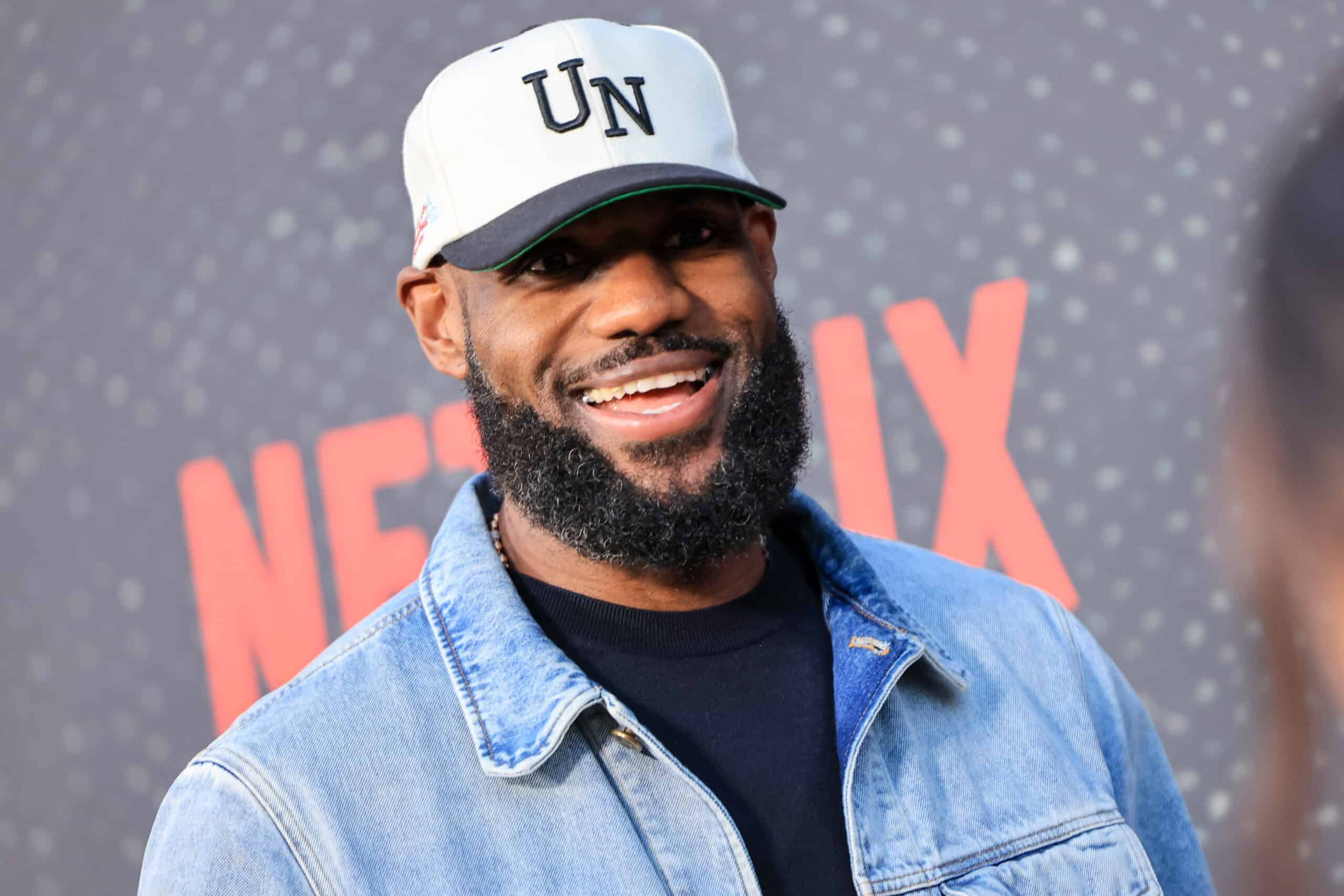 Lebron James Has Interesting New Social Media Profile Pic
