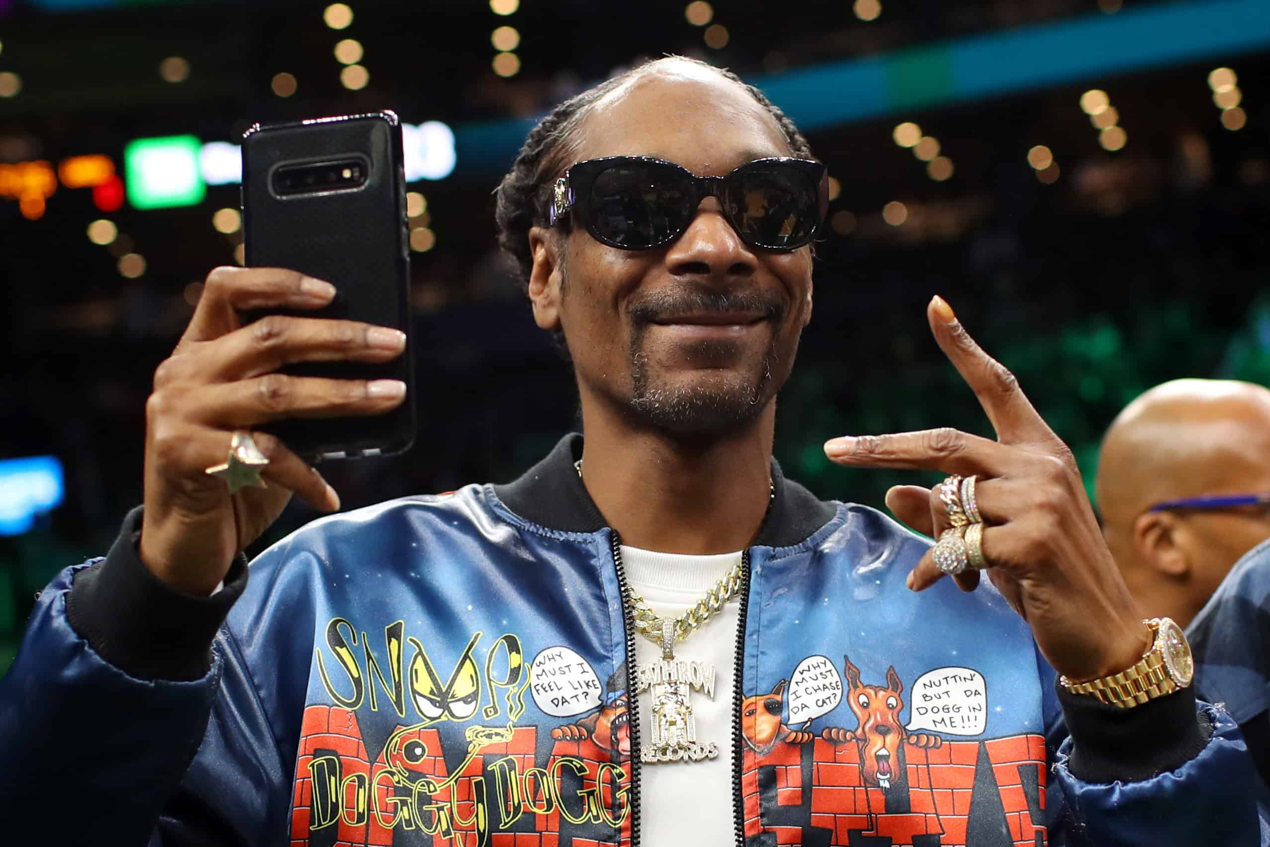 Snoop Dogg Calls Out The Lakers, Says ‘Y’all Are On The Clock’