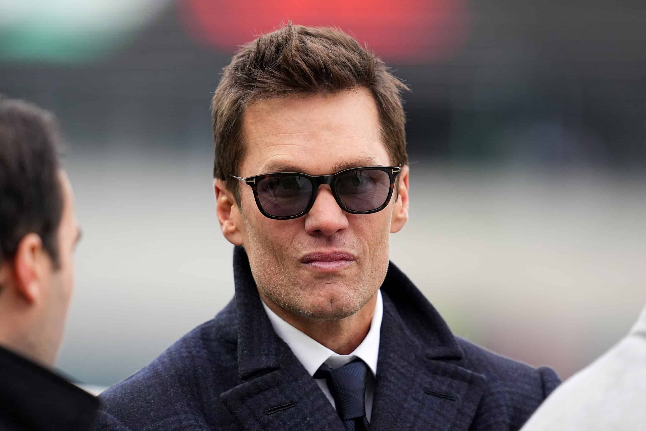 Video Shows Tom Brady’s Statue Arriving At Gillette Stadium