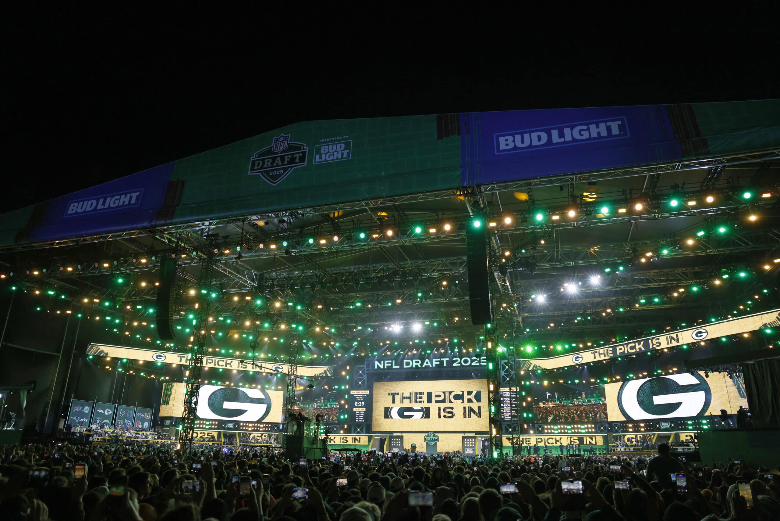 Packers Linked To 3 Intriguing OL Prospects In 2026 Draft