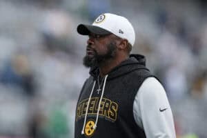 EAST RUTHERFORD, NEW JERSEY - SEPTEMBER 07: Head coach Mike Tomlin of the Pittsburgh Steelers looks on prior to a game against the New York Jets at MetLife Stadium on September 07, 2025 in East Rutherford, New Jersey.