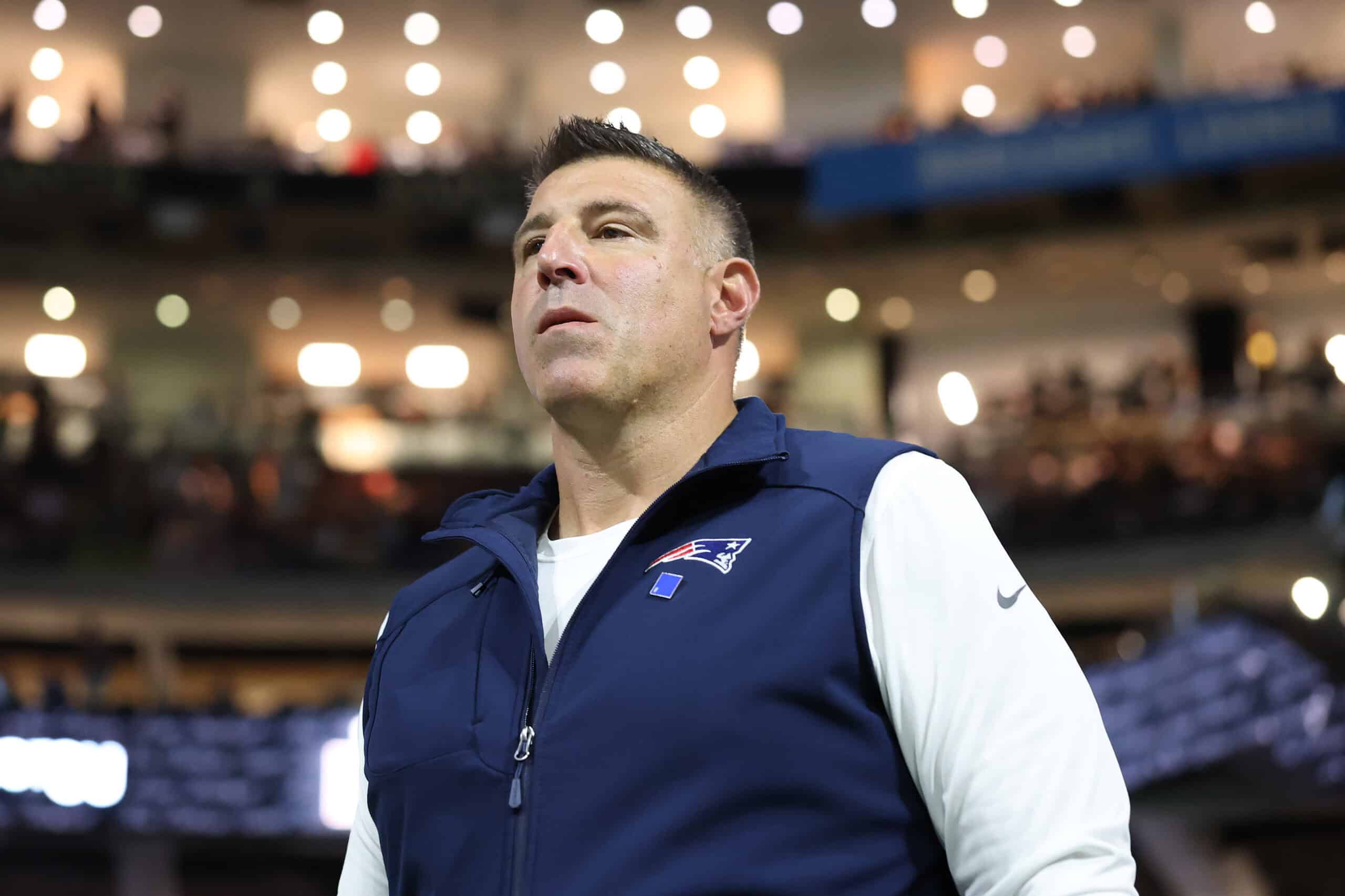 Mike Vrabel Speaks Out On Trade Deadline Plans