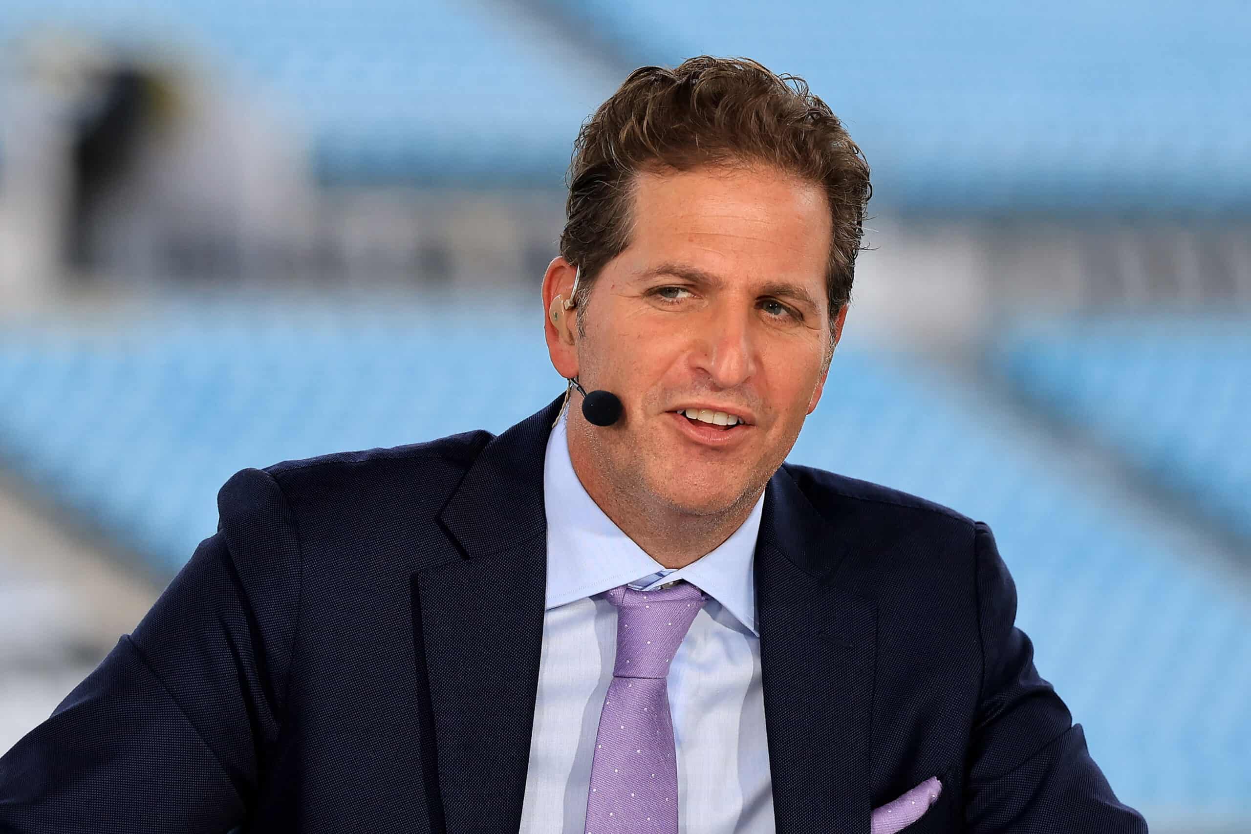 JACKSONVILLE, FLORIDA - OCTOBER 06: Broadcaster Peter Schrager speaks on the ESPN set before the game between the Kansas City Chiefs and the Jacksonville Jaguars at EverBank Stadium on October 06, 2025 in Jacksonville, Florida.