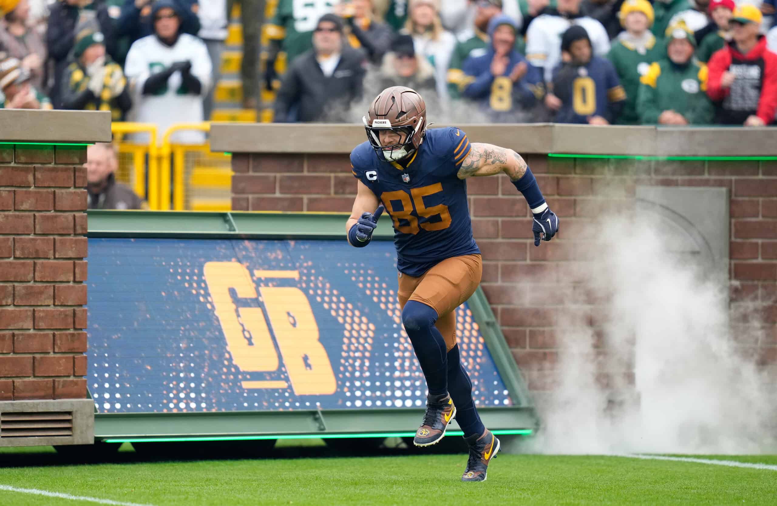 Josh Jacobs Speaks Out About Tucker Kraft’s Injury