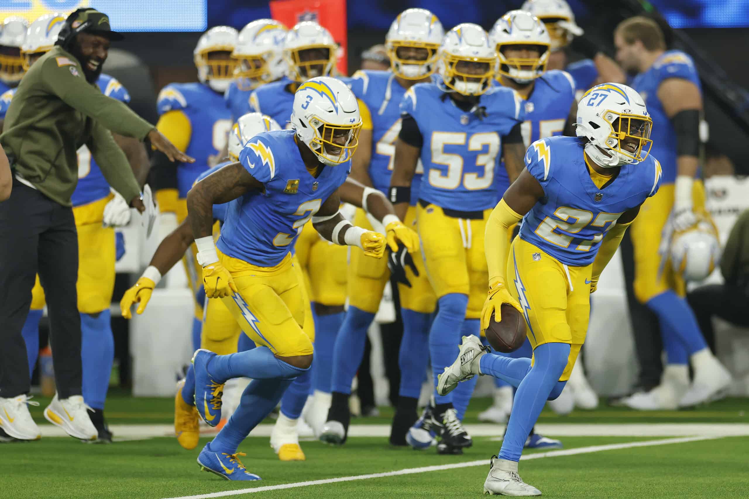 Chargers CB Is Quietly Having An Elite Season
